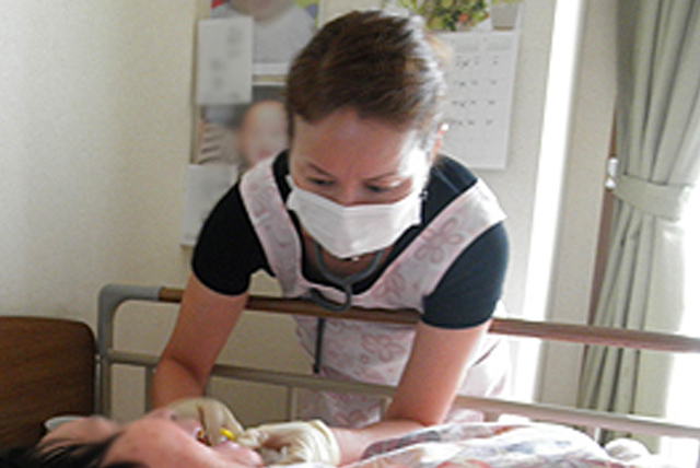 特別養護施設での口腔ケア